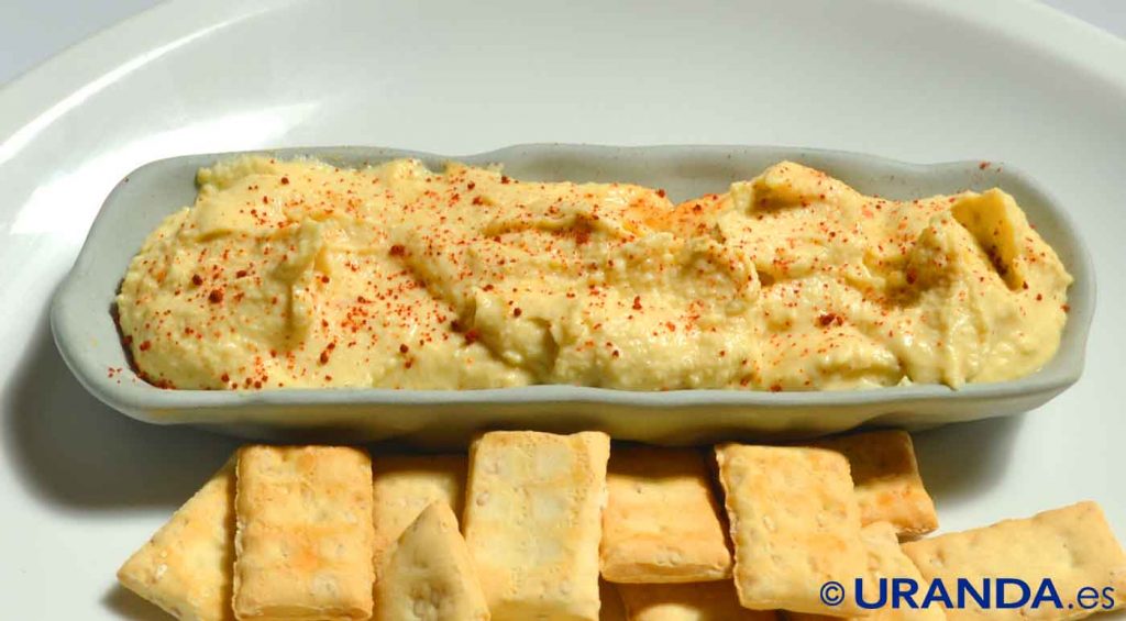 Receta de hummus o paté de garbanzos - recetas veganas de patés vegetales caseros