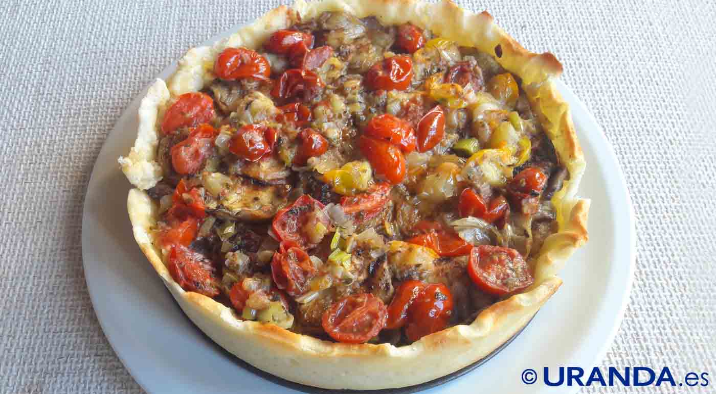Receta de pizza vegana estilo Chicago o deep dish pizza - Recetas veganas con masas (pizzas, empanadas, quiches...)