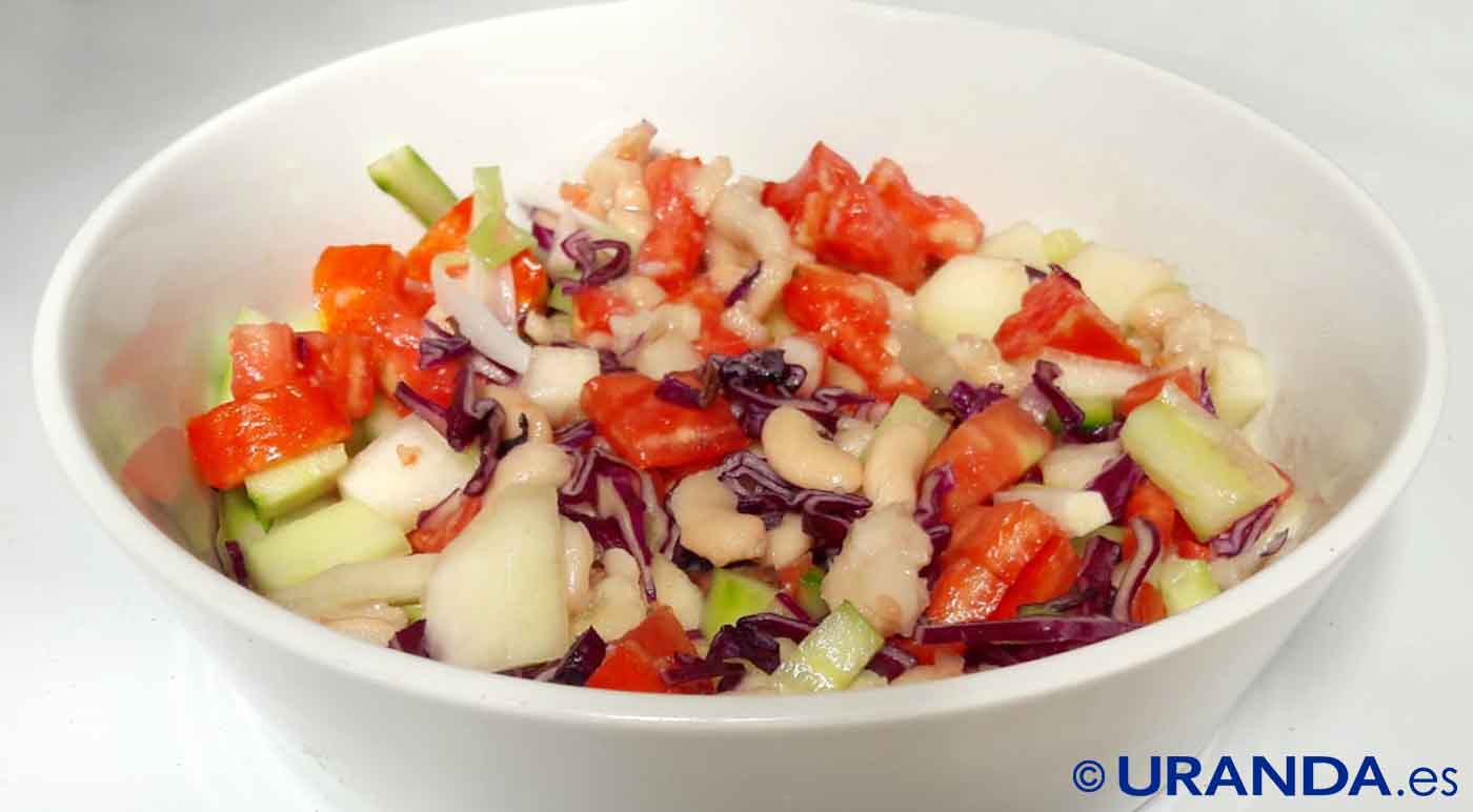 Receta de ensalada de alubias con vinagreta de cebollino y estragón - recetas veganas de alubias o frijoles - recetas veganas de legumbres